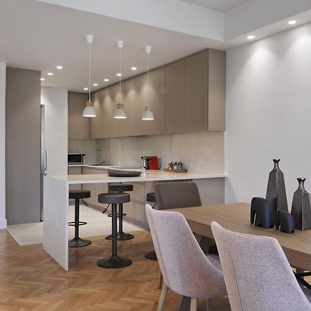 Urban Heights 3Bd Apt, Next To Hilton Athena Bagian luar foto