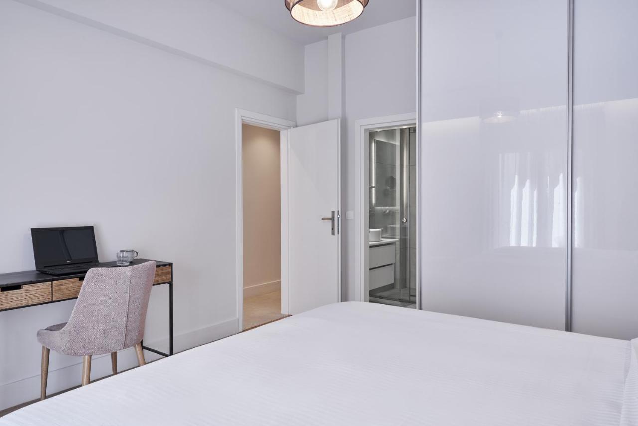 Urban Heights 3Bd Apt, Next To Hilton Athena Bagian luar foto