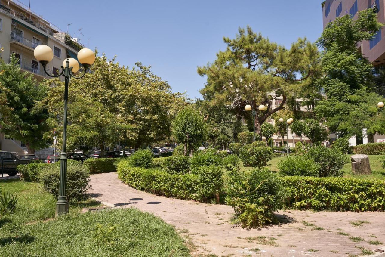 Urban Heights 3Bd Apt, Next To Hilton Athena Bagian luar foto